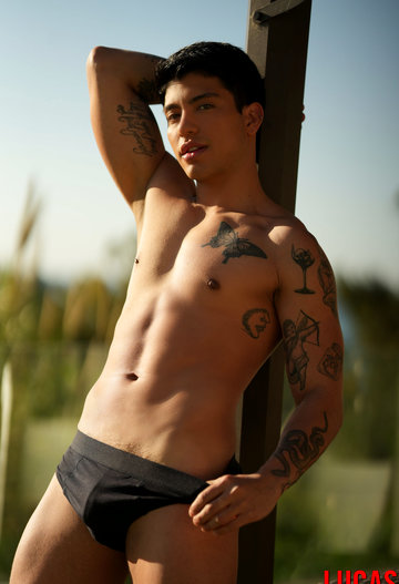 Alessandro Lee